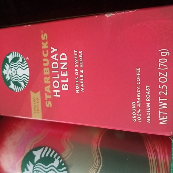 Starbucks Travel Tumbler Mug 16oz. Red & Green - Picture 3 of 12